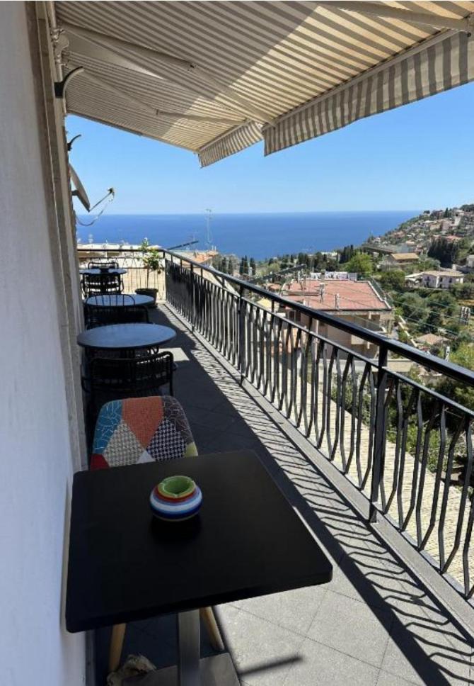 National Gallery Taormina B&B エクステリア 写真